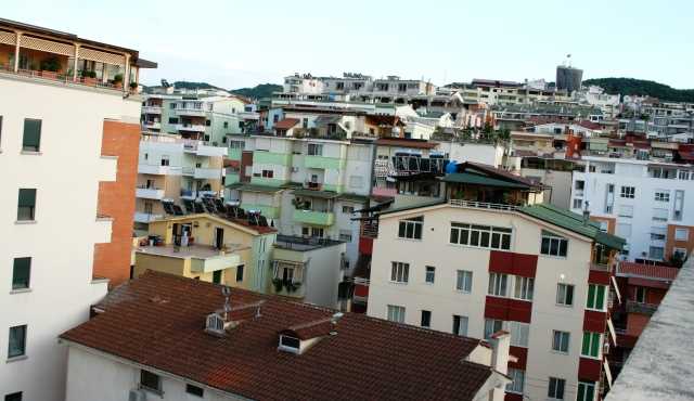 Bashkia e Tiranes ndryshon perseri taksen mbi kalimin e pronesise